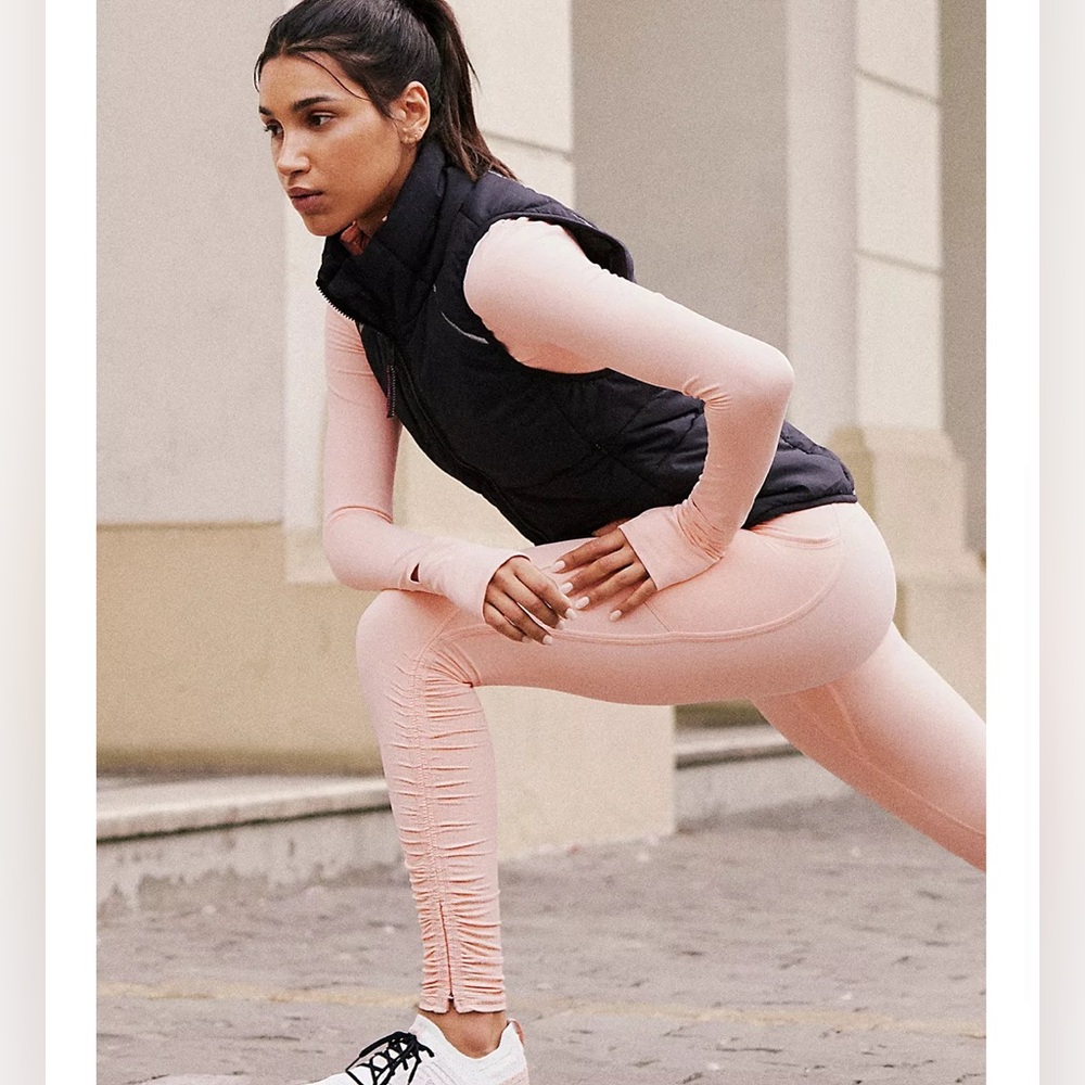 Free people Movement Wonderland
Warmth Run
Leggings in pink /peach